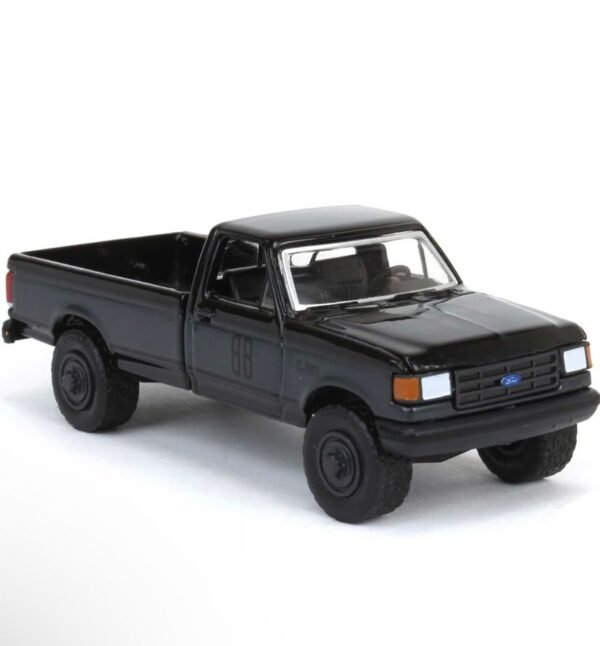 Greenlight Ford F-150 XL 1990 Black Bandit 1:64