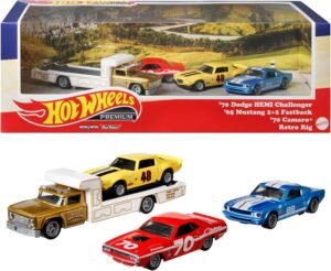 (Pre-venta) Hot Wheels Diorama – ’70 Dodge HEMI Challenger, ’65 Mustang 2+2 Fastback, ’70 Camaro, Retro Rig