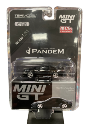 a4c3e6b7-287b-459f-9824-a226e358ca47 Mini GT – Nissan Silvia (S13) Rocket Bunny (602)