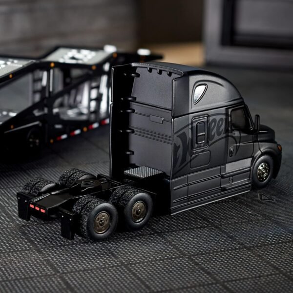 Version 1.0.0 (Pre-venta) Hot Wheels Elite 64 – Car Culture Transporter